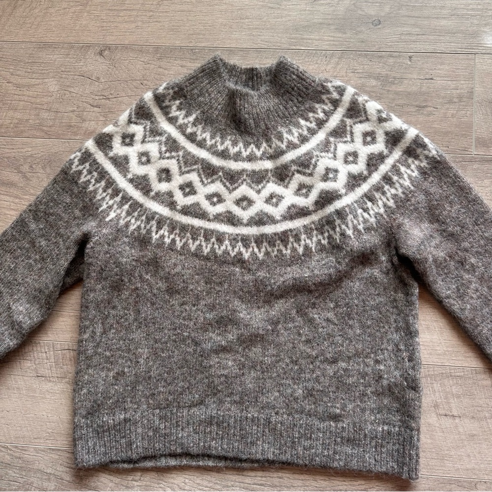 Banana Republic Fair Aisle Mock Neck Wool Blend Sweater - Picture 3 of 10